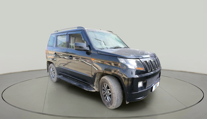 2018 Mahindra TUV300 T10, Diesel, Manual, 1,37,636 km, exterior