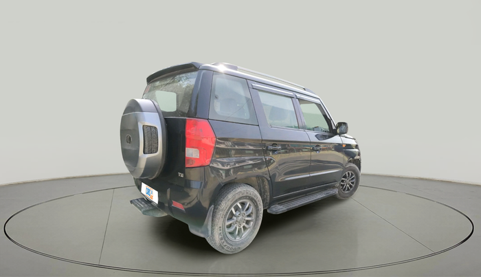 2018 Mahindra TUV300 T10, Diesel, Manual, 1,37,636 km, exterior