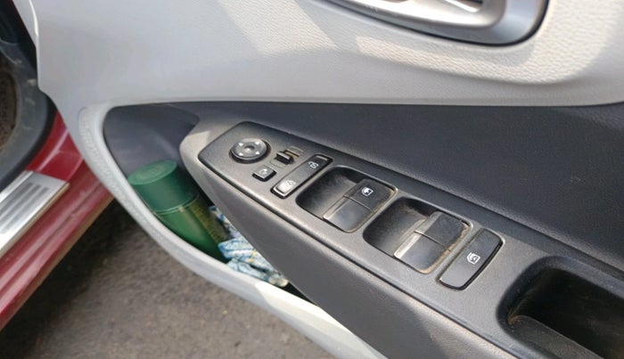 2020 Hyundai GRAND I10 NIOS SPORTZ 1.2 KAPPA VTVT CNG, Petrol, Manual, 1,11,047 km, interior