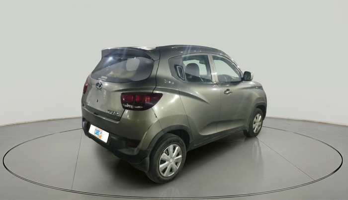 2016 Mahindra Kuv100 K4 6 STR, Petrol, Manual, 75,939 km, exterior