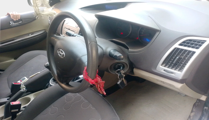 2011 Hyundai i20 MAGNA 1.2, Petrol, Manual, 46,517 km, interior