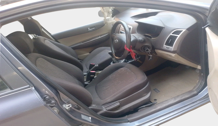 2011 Hyundai i20 MAGNA 1.2, Petrol, Manual, 46,517 km, interior