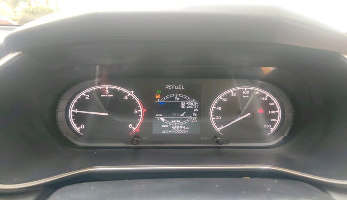 2021 Tata Safari XT, Diesel, Manual, 42,224 km, interior
