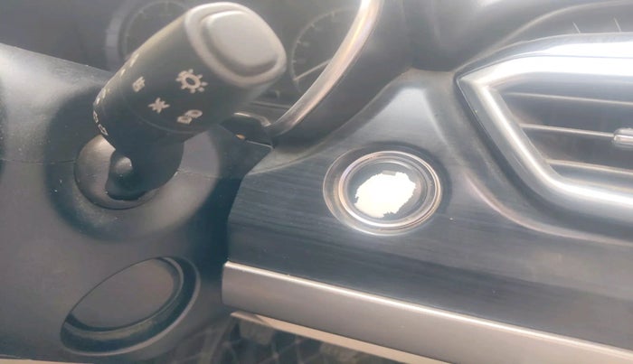 2021 Tata Safari XT, Diesel, Manual, 42,224 km, interior