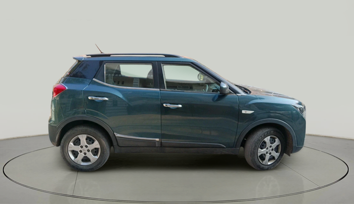 2019 Mahindra XUV300 W6 1.5 DIESEL, Diesel, Manual, 65,060 km, exterior