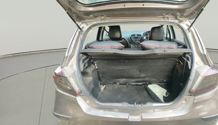 2017 Tata Tiago XZ DIESEL, Diesel, Manual, 91,021 km, exterior