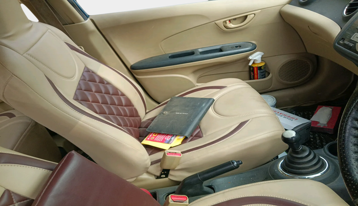 2015 Honda Amaze 1.2L I-VTEC S, Petrol, Manual, 1,22,088 km, interior