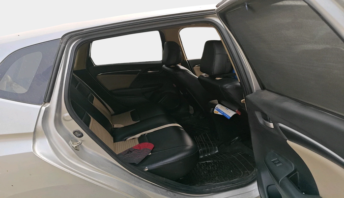 2016 Honda Jazz 1.5L I-DTEC V, Diesel, Manual, 1,94,015 km, interior