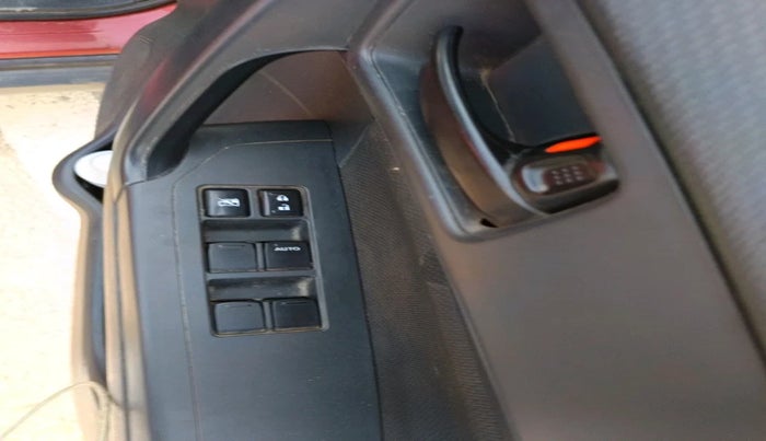 2017 Maruti Vitara Brezza VDI (O), Diesel, Manual, 60,966 km, interior