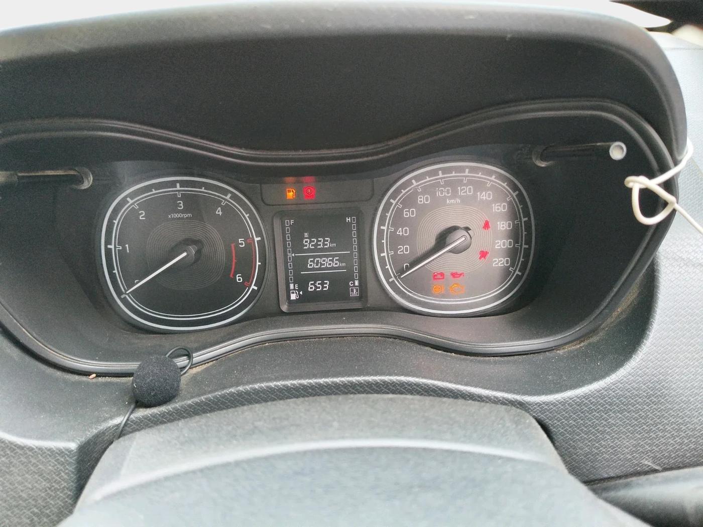 2017 Maruti Vitara Brezza VDI (O), Diesel, Manual, 60,966 km, interior