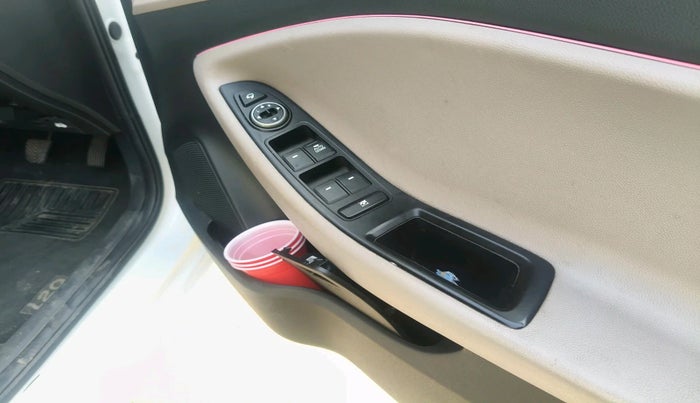 2018 Hyundai Elite i20 ASTA 1.2, Petrol, Manual, 46,515 km, interior