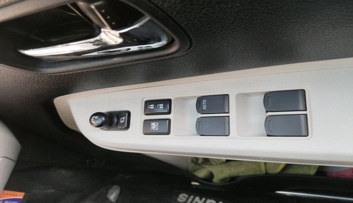 2023 Maruti IGNIS ZETA 1.2, Petrol, Manual, 21,584 km, interior