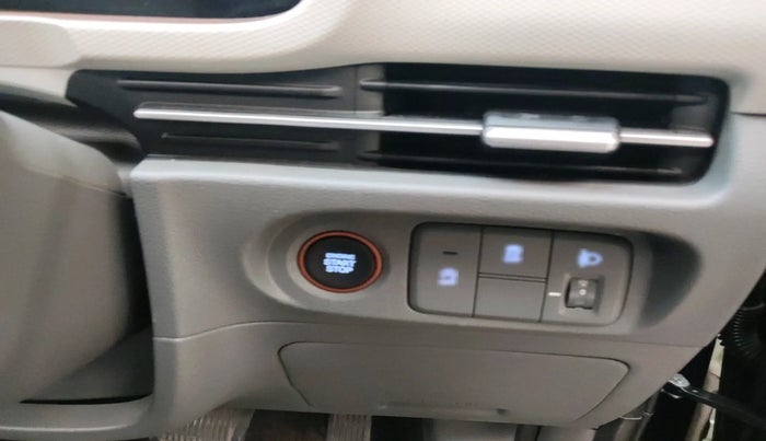 2025 Hyundai Creta SX Premium 1.5 iVT, Petrol, Automatic, 2,298 km, interior