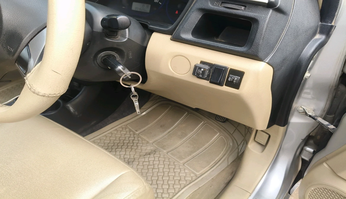 2016 Honda Amaze 1.2L I-VTEC S, Petrol, Manual, 54,620 km, interior