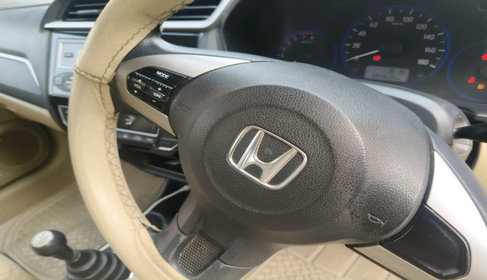 2016 Honda Amaze 1.2L I-VTEC S, Petrol, Manual, 54,620 km, interior