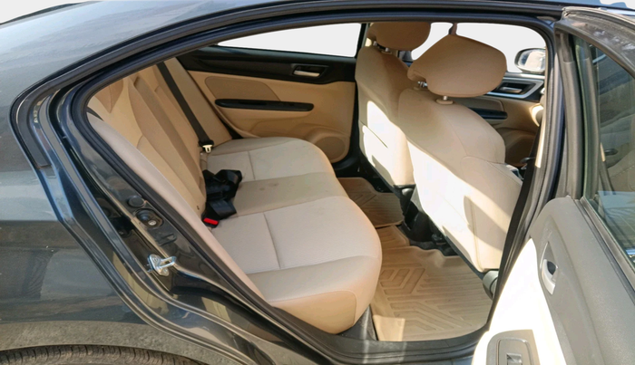 2024 Honda Amaze 1.2L I-VTEC VX CVT, Petrol, Automatic, 26,321 km, interior