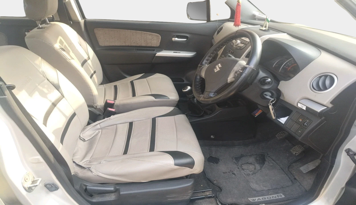 2016 Maruti Wagon R 1.0 VXI, Petrol, Manual, 1,09,680 km, interior