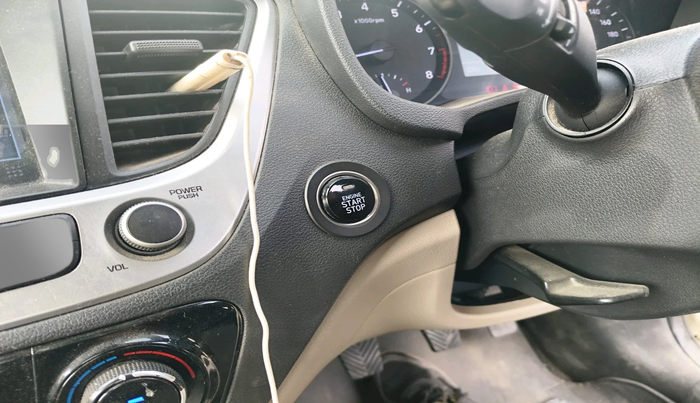 2019 Hyundai Verna 1.6 VTVT SX, Petrol, Manual, 39,576 km, interior