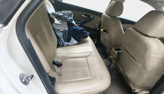 2012 Volkswagen Polo TRENDLINE 1.2L PETROL, Petrol, Manual, 1,13,525 km, interior