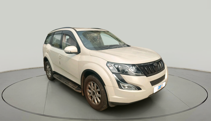 2017 Mahindra XUV500 W10 1.99, Diesel, Manual, 51,918 km, exterior