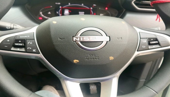 2025 Nissan MAGNITE N-Connecta B4D 1.0 Petrol AMT, Petrol, Automatic, 509 km, interior