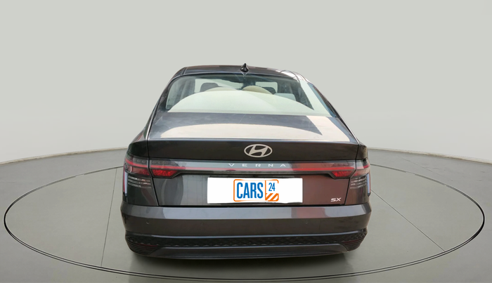 2024 Hyundai Verna SX 1.5 l MPI, Petrol, Manual, 2,568 km, exterior