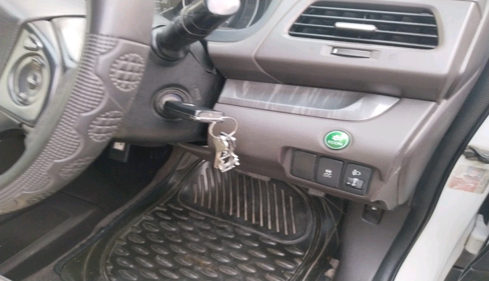 2016 Honda CRV 2.0L I-VTEC 2WD AT, Petrol, Automatic, 2,40,000 km, interior