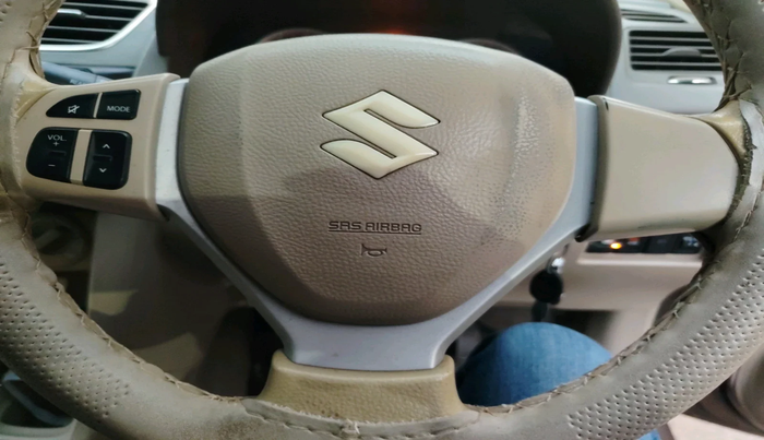 2012 Maruti Ertiga ZXI, Petrol, Manual, 88,365 km, interior