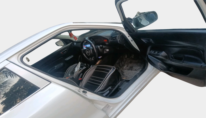 2019 Maruti Swift LDI, Diesel, Manual, 86,373 km, interior