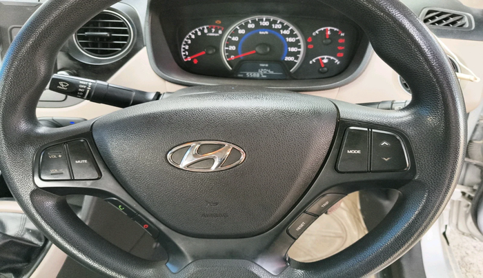 2018 Hyundai Grand i10 MAGNA 1.2 KAPPA VTVT CNG, Petrol, Manual, 58,887 km, interior