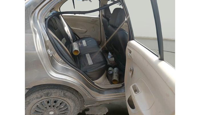 2016 Maruti Swift Dzire LXI (O), Petrol, Manual, 1,14,480 km, interior