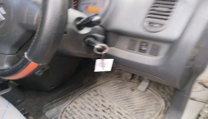 2011 Maruti Ritz LXI, Petrol, Manual, 46,319 km, interior