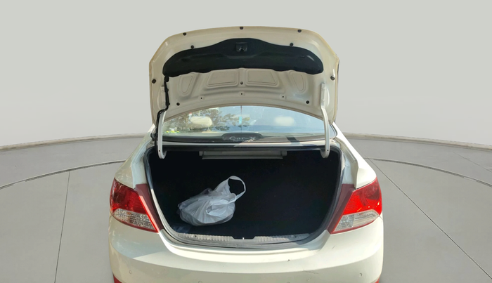 2014 Hyundai Verna FLUIDIC 1.6 VTVT SX, Petrol, Manual, 41,885 km, exterior