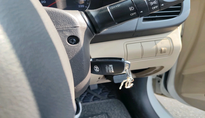 2014 Hyundai Verna FLUIDIC 1.6 VTVT SX, Petrol, Manual, 41,885 km, interior