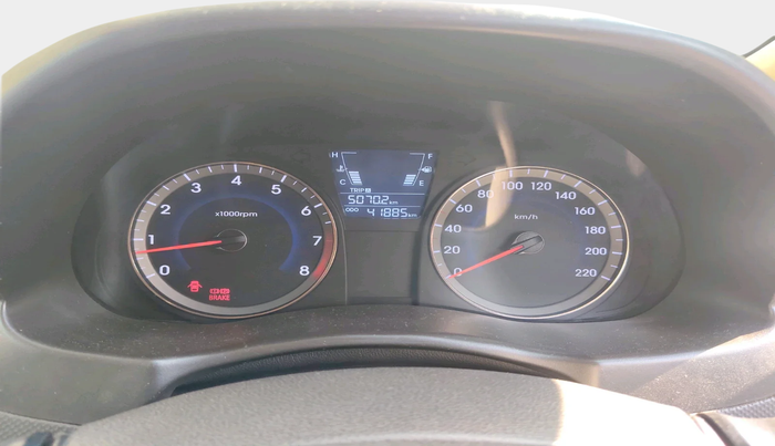 2014 Hyundai Verna FLUIDIC 1.6 VTVT SX, Petrol, Manual, 41,885 km, interior