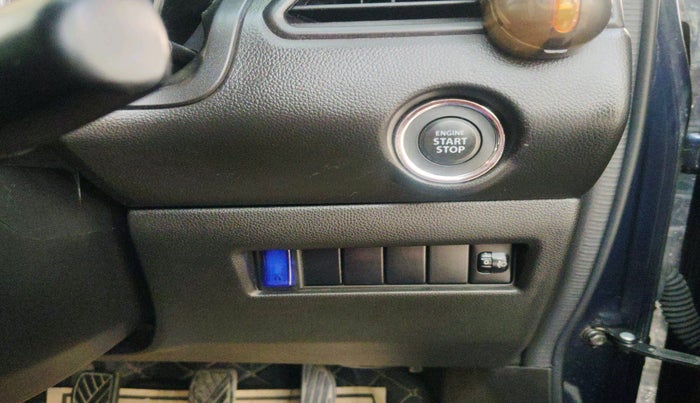 2020 Maruti Swift ZXI, Petrol, Manual, 45,968 km, interior