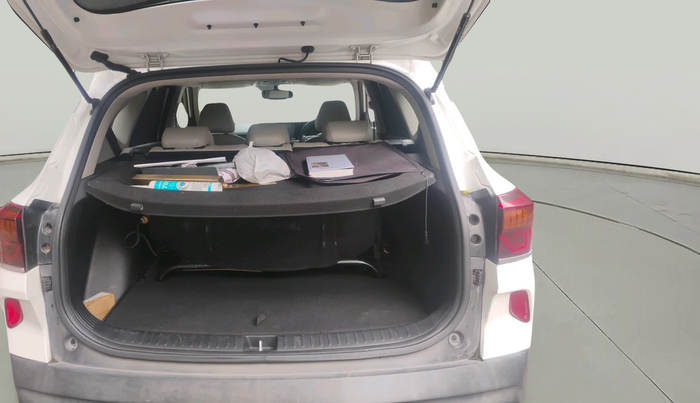 2020 KIA SELTOS HTX 1.5 PETROL, Petrol, Manual, 5,70,301 km, exterior