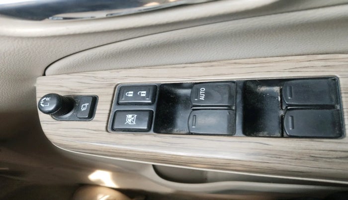 2019 Maruti Ciaz ALPHA 1.5 SHVS PETROL, Petrol, Manual, 1,03,238 km, interior