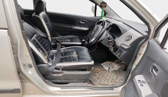 2011 Maruti Wagon R 1.0 LXI CNG, CNG, Manual, 95,000 km, interior