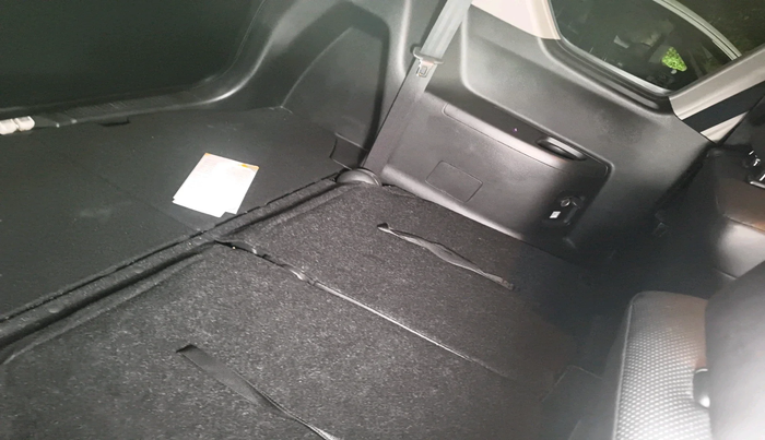 2025 Maruti XL6 ALPHA AT, Petrol, Automatic, 19,507 km, interior