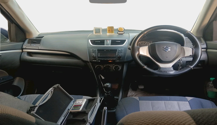 2016 Maruti Swift VXI, Petrol, Manual, 1,28,660 km, interior