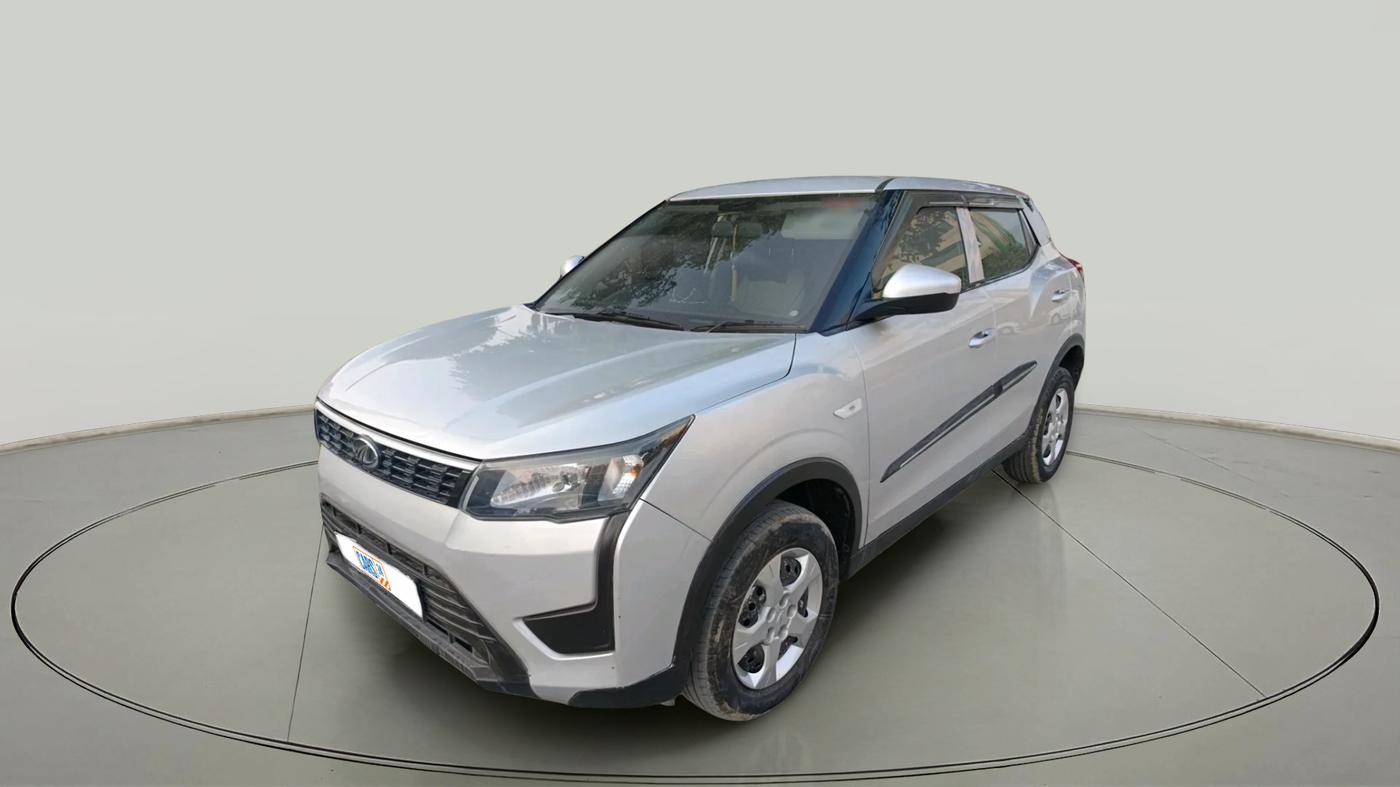 2019 Mahindra XUV300 W4 1.2 PETROL, Petrol, Manual, 1,40,000 km, exterior