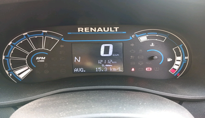 2023 Renault Kwid RXT 1.0 AMT, Petrol, Automatic, 12,112 km, interior