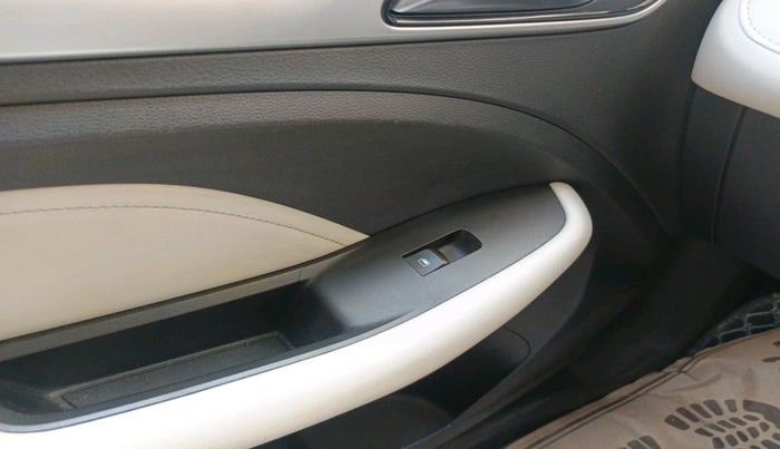 2022 MG ASTOR SHARP EX 1.5 MT, Petrol, Manual, 40,643 km, interior