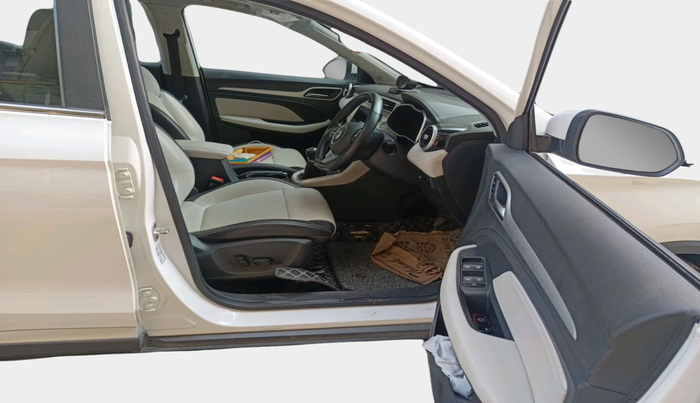 2022 MG ASTOR SHARP EX 1.5 MT, Petrol, Manual, 40,643 km, interior