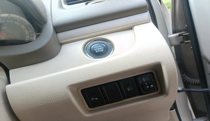 2016 Maruti Ertiga ZXI+, Petrol, Manual, 57,530 km, interior