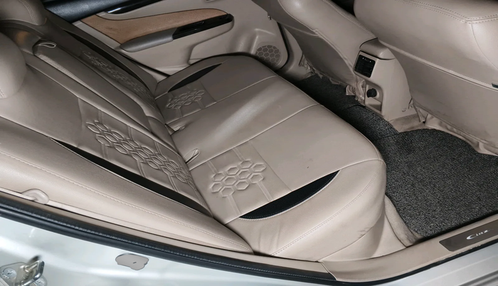 2017 Maruti Ciaz VDI+ SHVS, Diesel, Manual, 68,071 km, interior