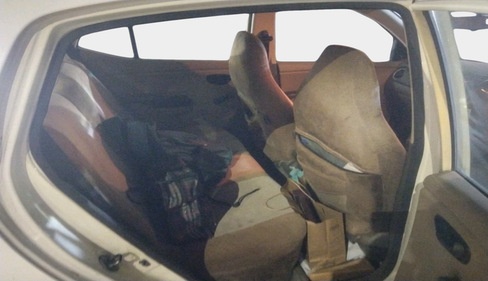 2012 Hyundai i10 ERA 1.1, Petrol, Manual, 1,38,672 km, interior