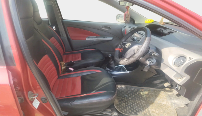 2011 Toyota Etios Liva VX, Petrol, Manual, 1,02,917 km, interior