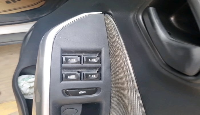 2023 Nissan MAGNITE XE, Petrol, Manual, 14,901 km, interior